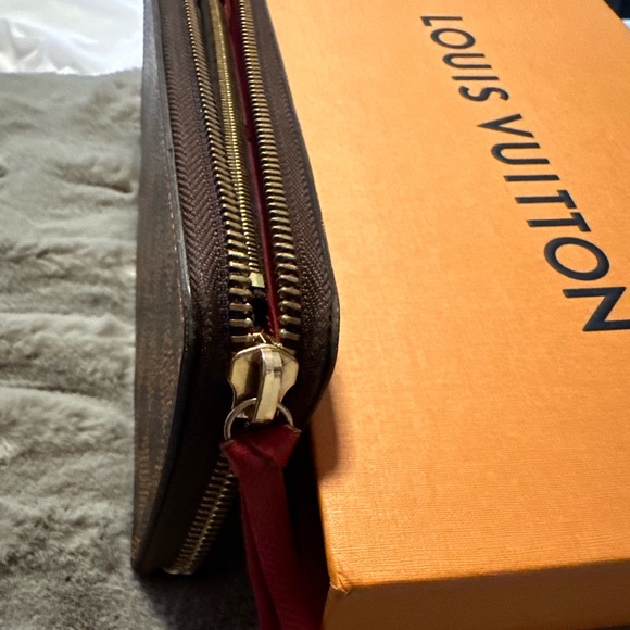 Louis Vuitton Damier Ebene Clemence Wallet - Picture 4 of 16